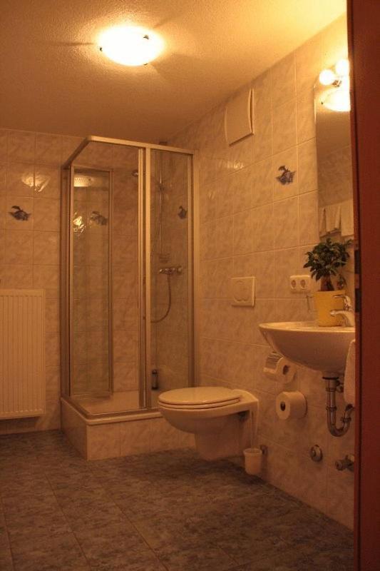Hotel Schillerplatz エーリンゲン エクステリア 写真